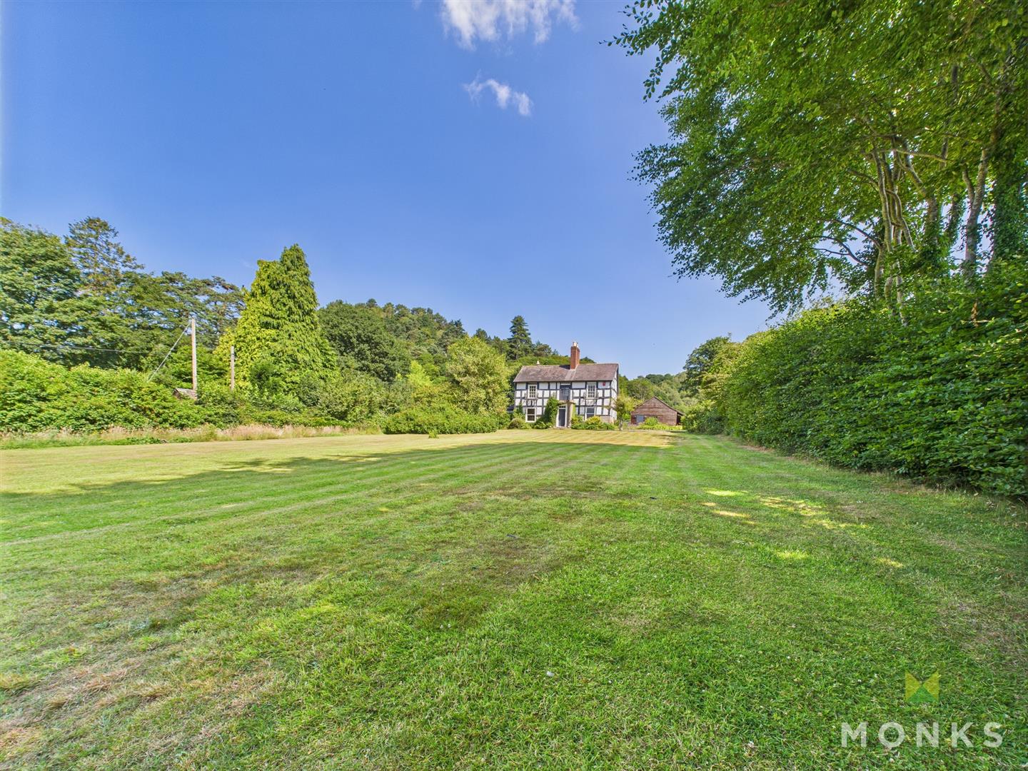 The Cottage Gooseberry Lane, Shrewsbury, SY4 3BB SSTC The Cottage Gooseberry Lane, Shrewsbury, SY4 3BB SSTC